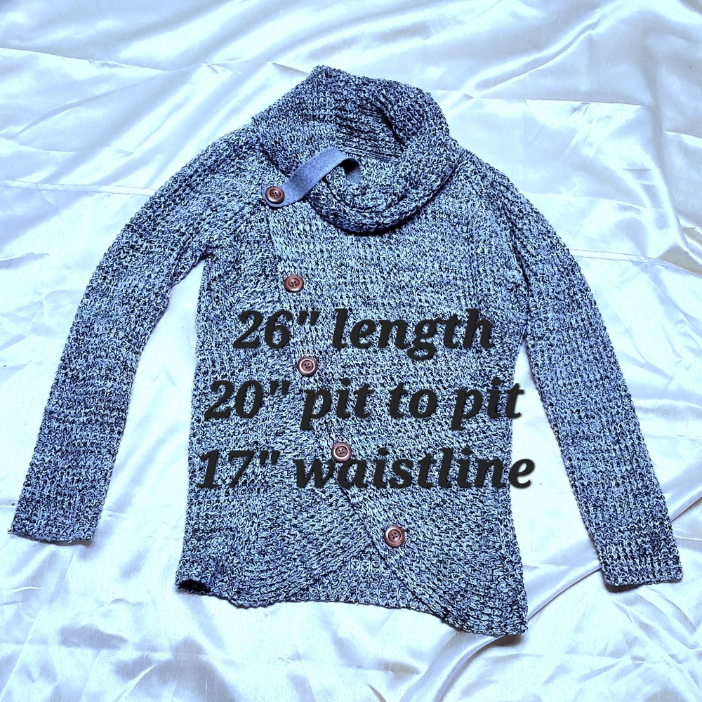 Elegant Gray Cowl Neck Women's Sweater - Picture 7 of 12